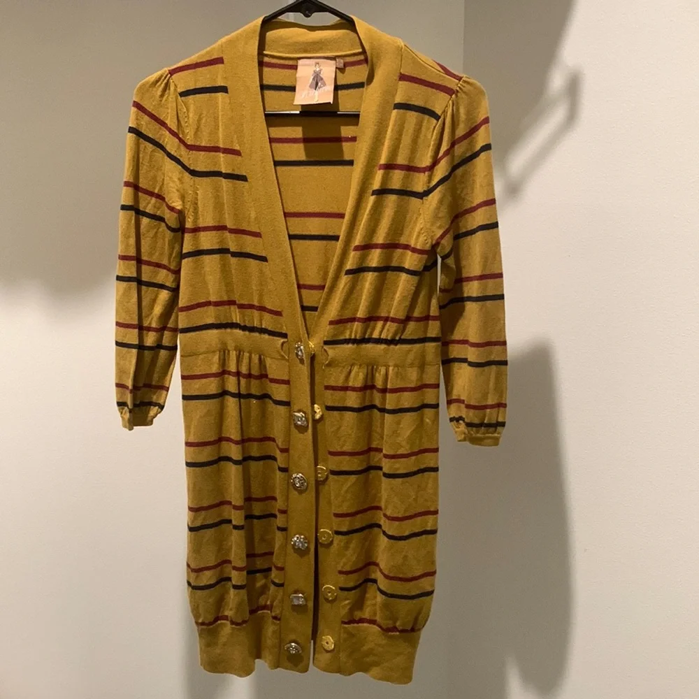 Cardigan - Picture 1 of 7